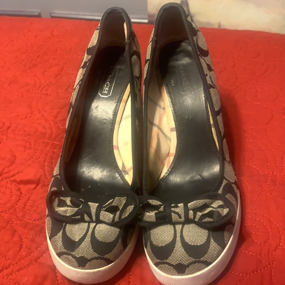 Great condition Coach wedges Size 9m - Picture 2 of 4